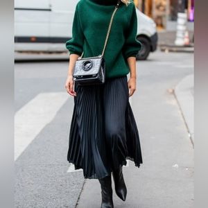 Metalllic Pleated Skirt